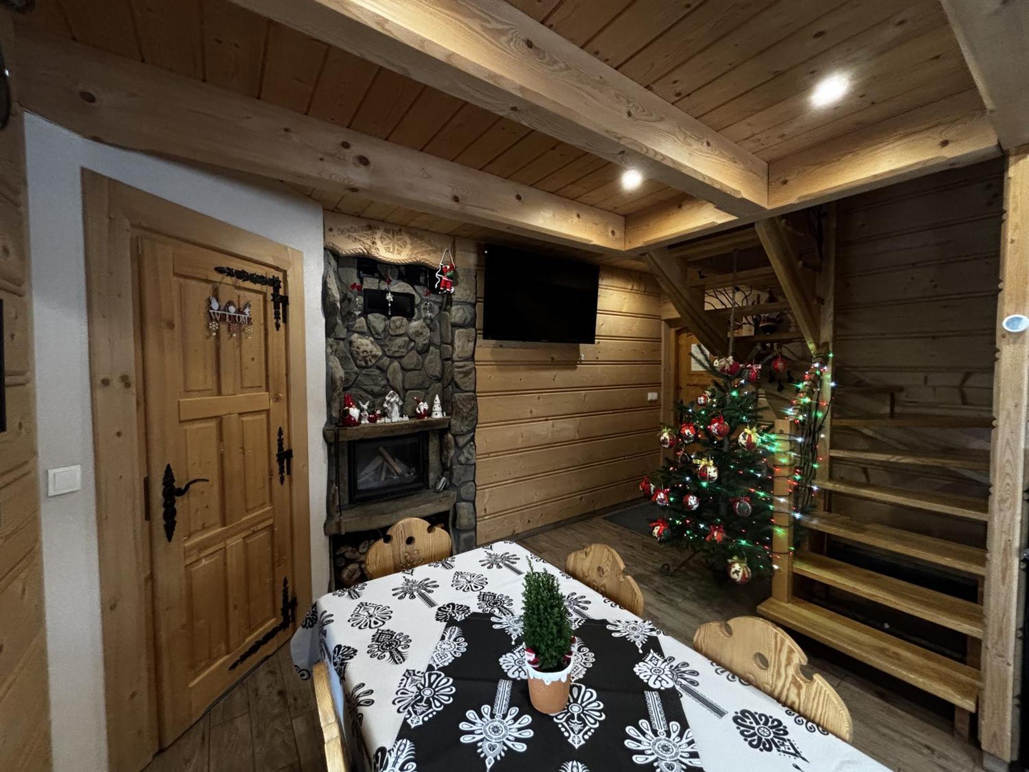 Witowianskie Domki Z Kominkiem, Jacuzzi I Sauna Dzianisz Dış mekan fotoğraf